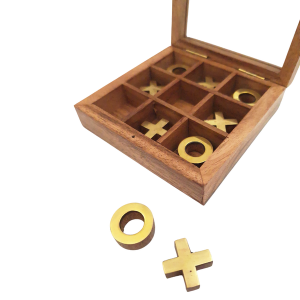 Elegant boter-kaas-en-eieren in een doos met glazen bovenkant met mogelijkheid tot personalisatie met gravure - Luxe set van hout en messing, ideaal als cadeau voor leraren en directeuren - Afmetingen 12,5 x 12,5 x 2,5 cm
