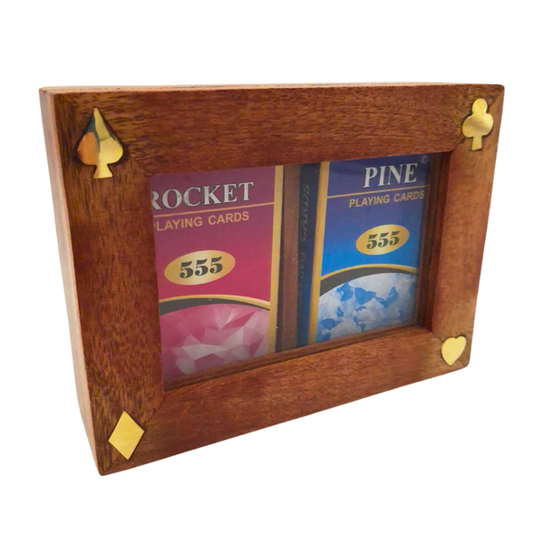 Elegant houten doosje met twee kaartspellen DNU-007 met mogelijkheid tot personalisatie met gravure
