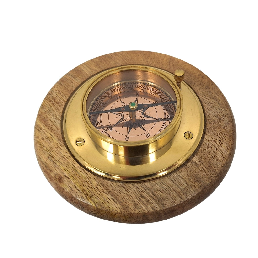 Elegant decoratief kompas met messing afwerking, gepersonaliseerde gravure, 15 cm, ideaal als cadeau voor reisliefhebbers, gemaakt van hout en glas