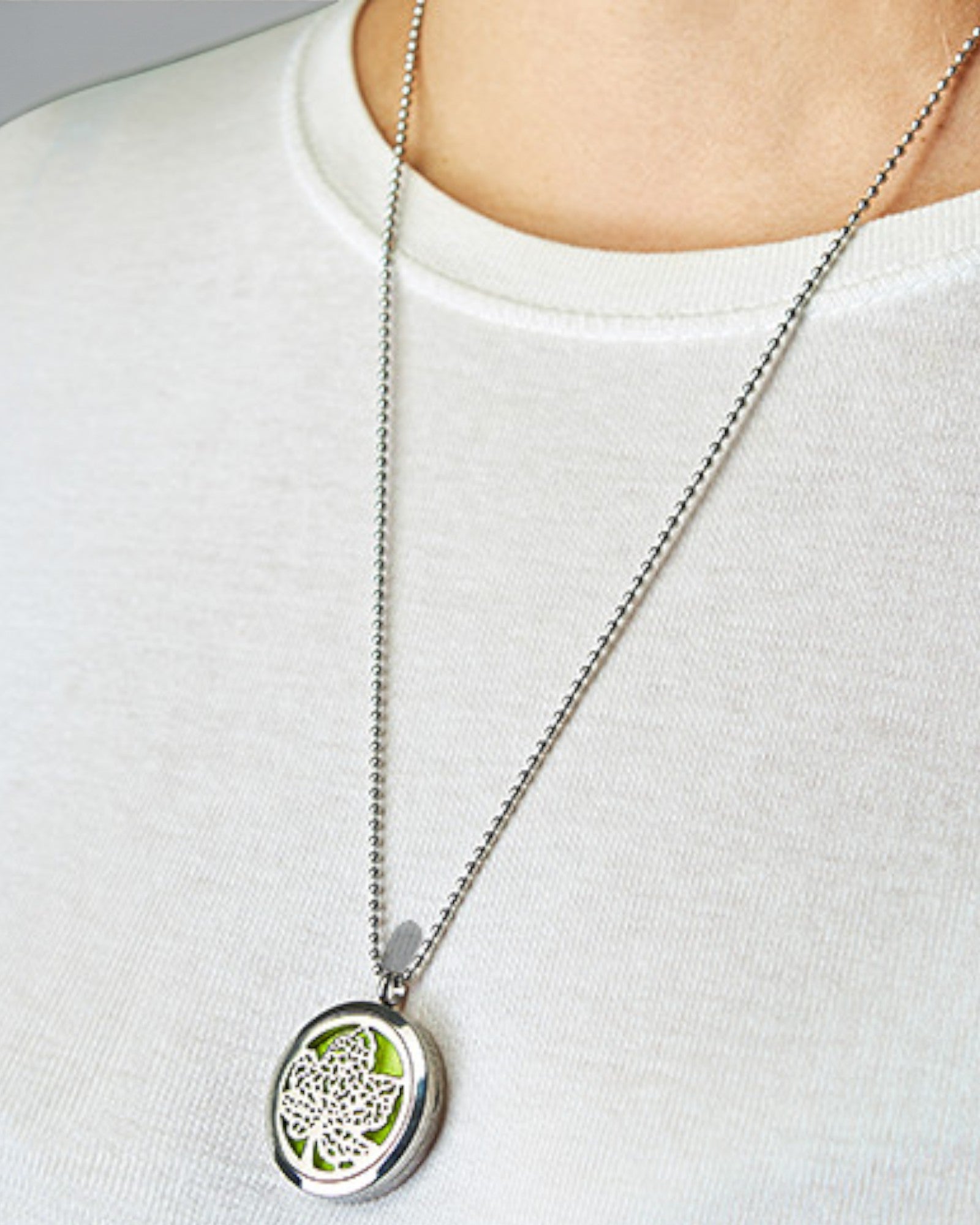 Aromalife chakra OM-halsketting – geurmedaillon 30 mm