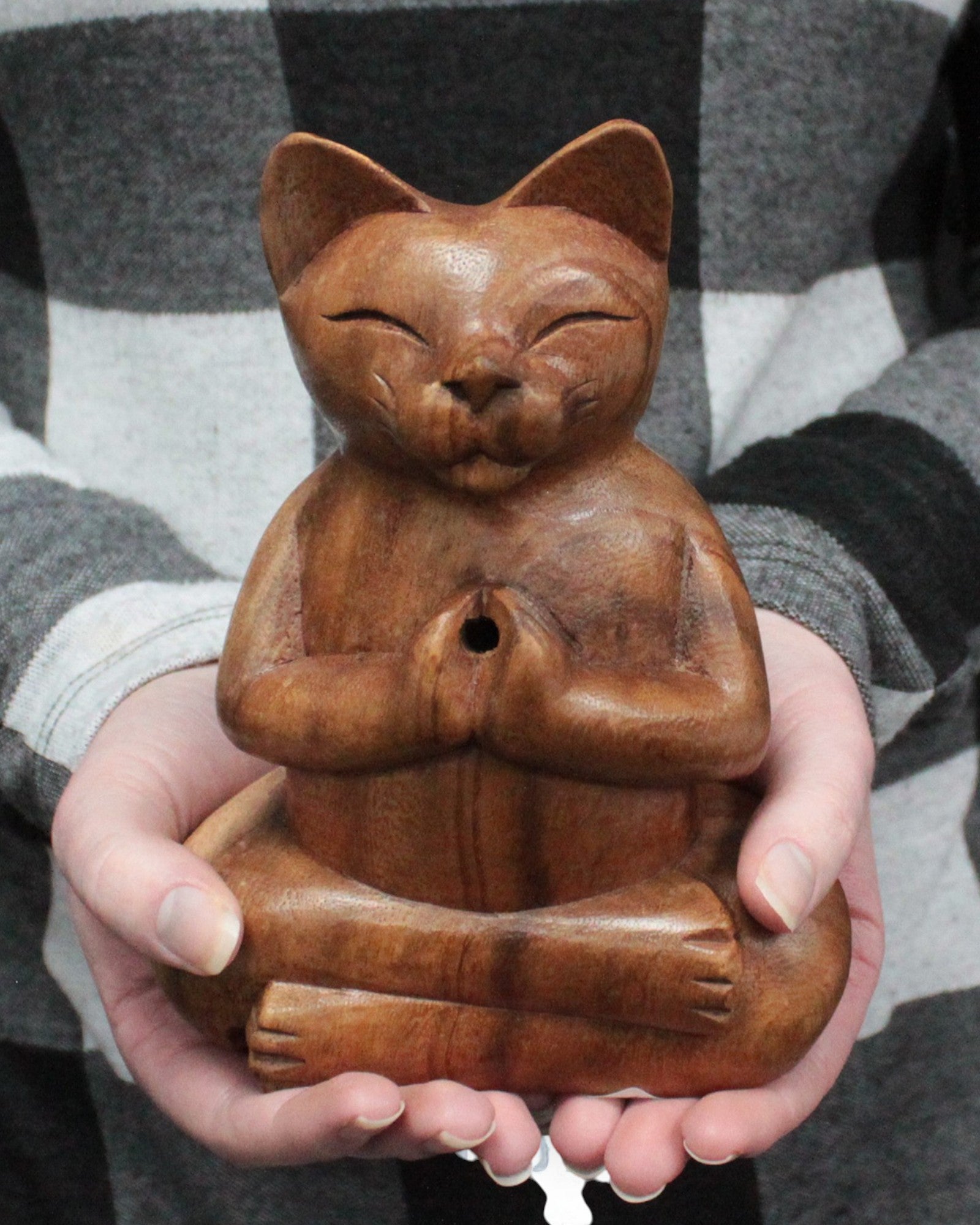 ZenCat Groot – 17 cm, houten yogakat voor wierookstokjes