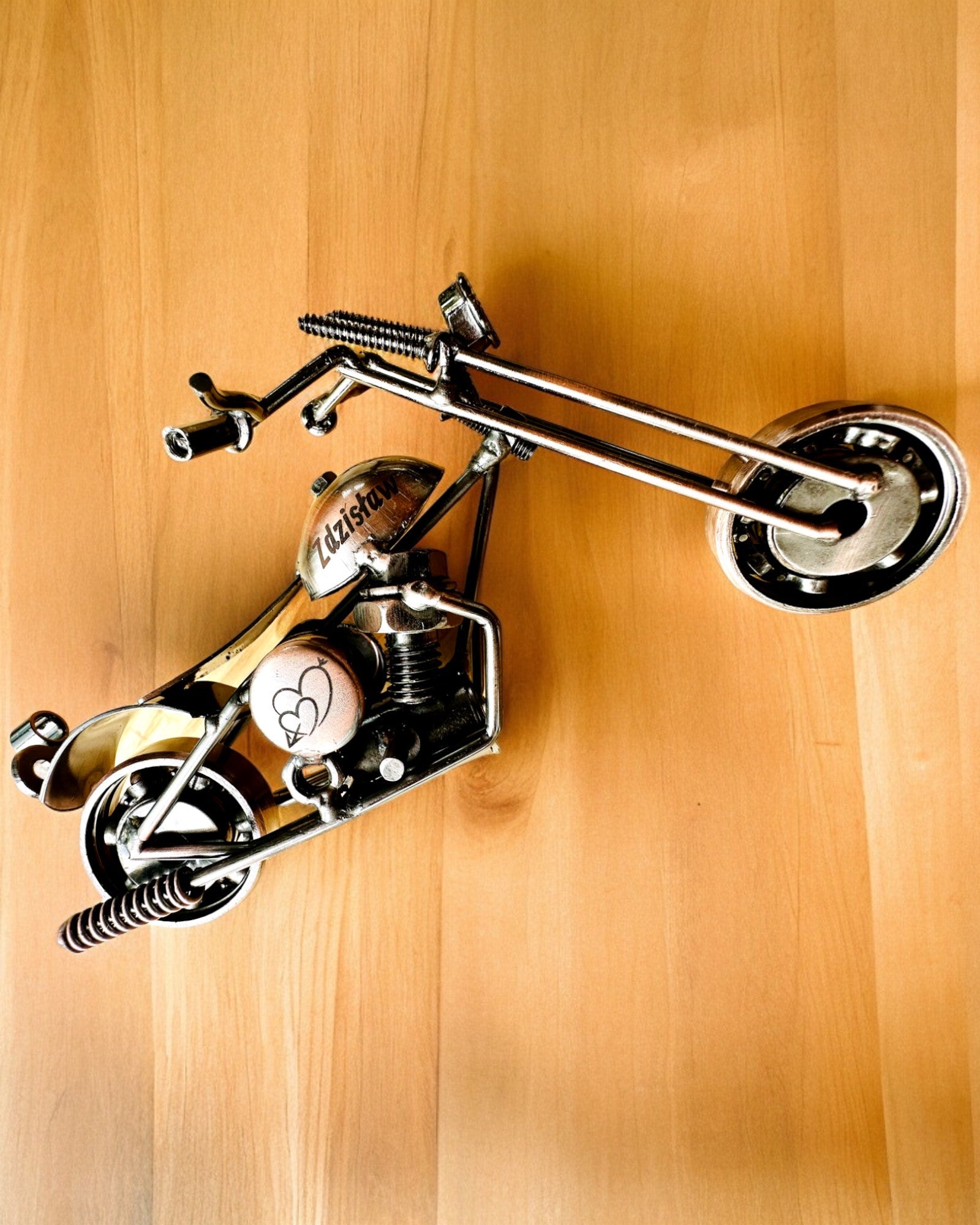 Handgemaakt Motorfietsmodel van ijzer, Chopper, personalisatie, gravure als cadeau