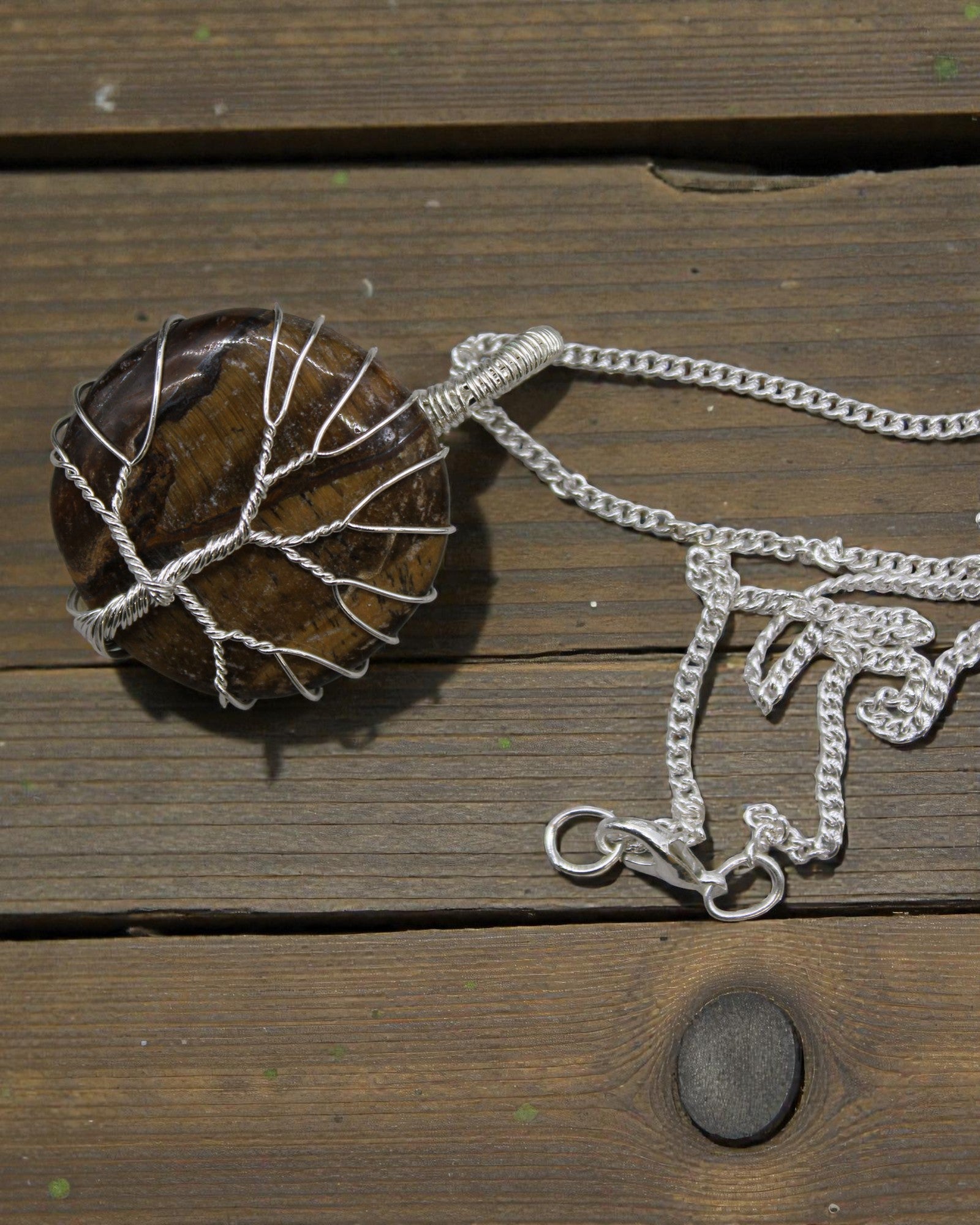 Boom van Moed – Handgemaakte Ketting met Tijgeroog en Levensboom