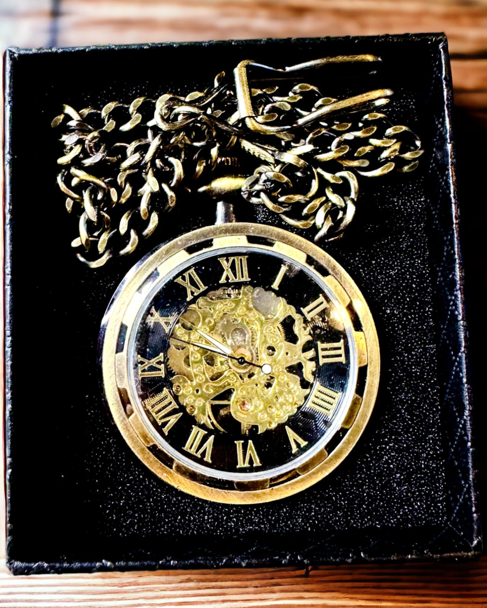 Retro zakhorloge – mechanisch, kleur gesatineerd goud, waterdicht, personalisatie met gravure