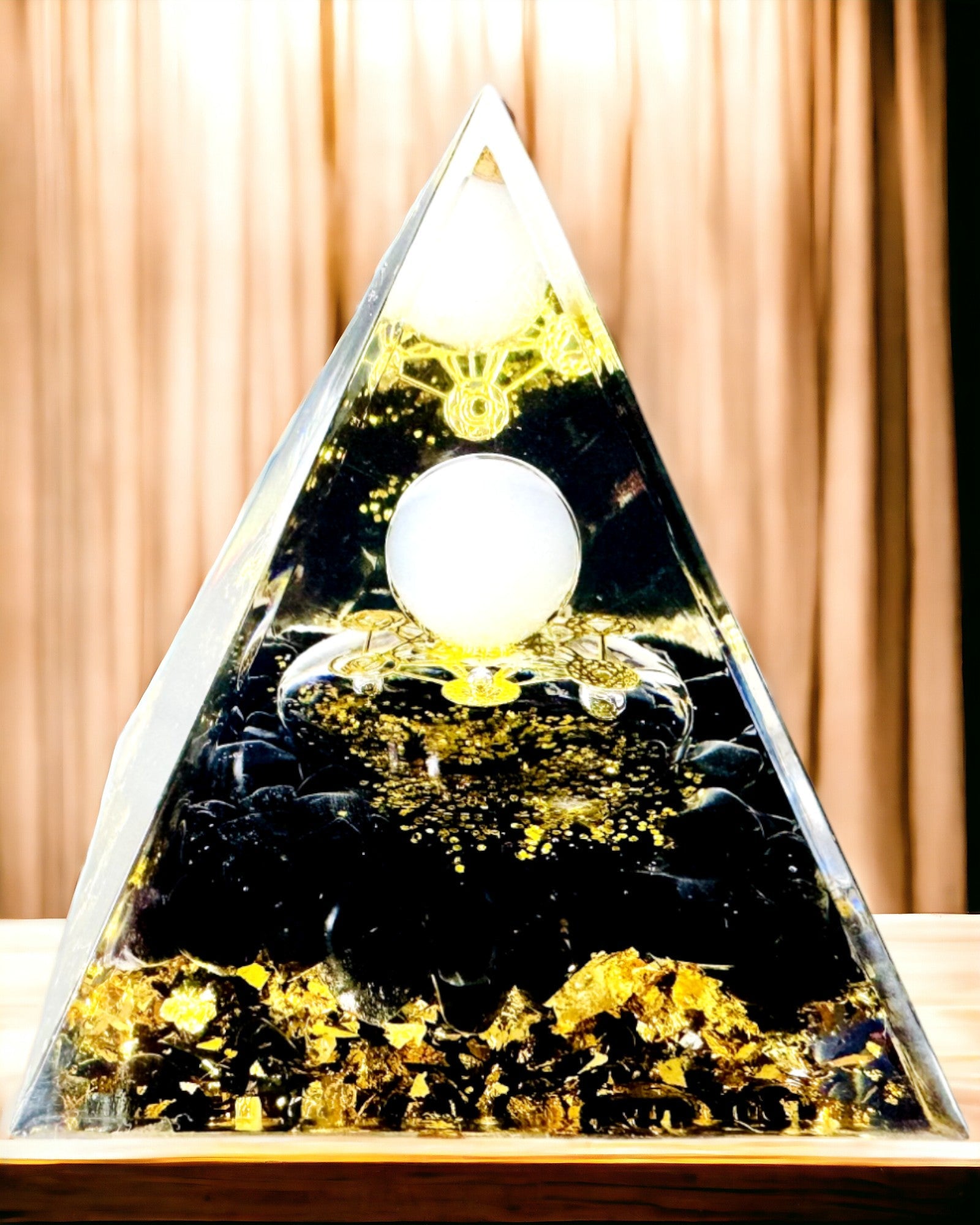 Orgoniet Piramide met Obsidiaan – Chakra Energie Generator, Reiki Meditatie Hulpmiddel met Natuurlijke Steen