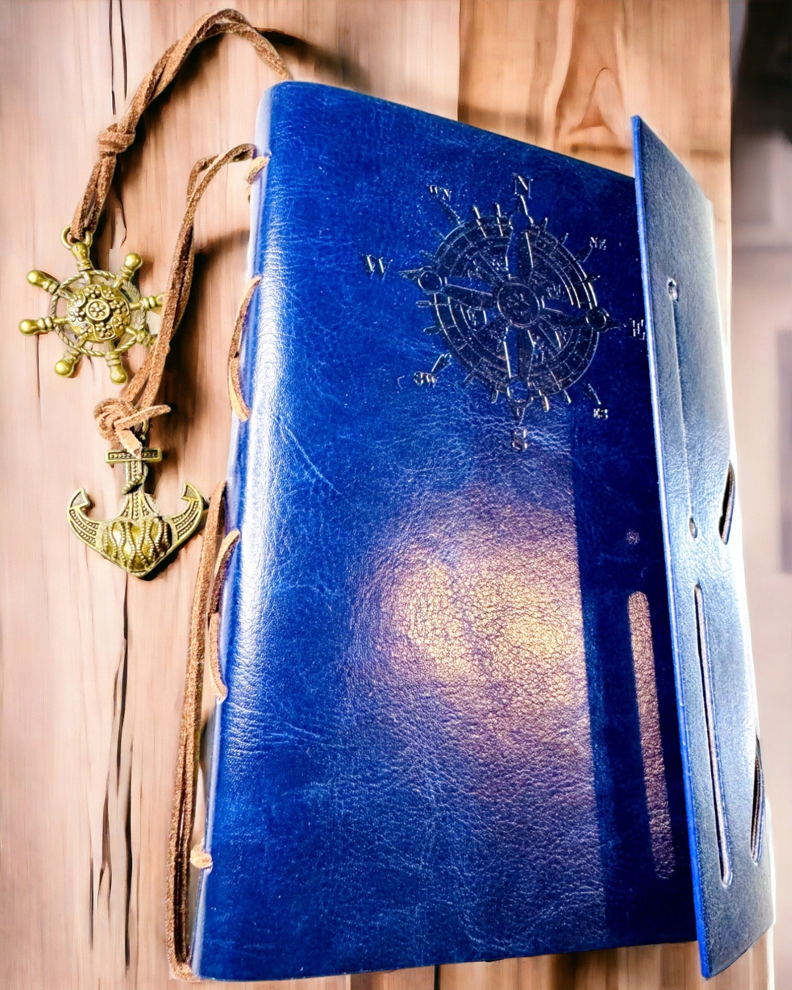Vintage Zeilnotitieboek A6 of A7 formaat - met Kompasmotief en Gelagerde Bladen - Verkrijgbaar in verschillende Kleuropties, mogelijkheid tot graveren