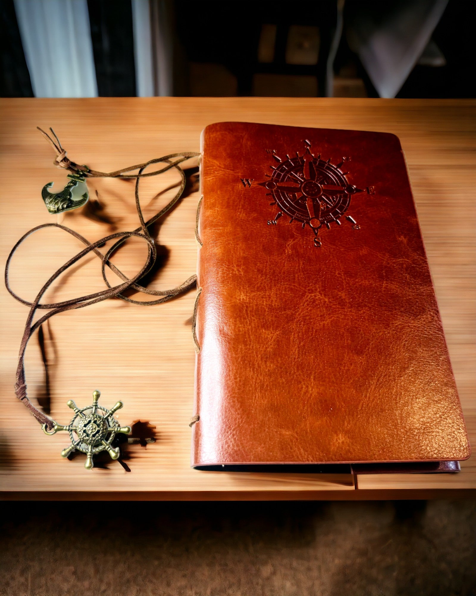 Vintage Zeilnotitieboek A6 of A7 formaat - met Kompasmotief en Gelagerde Bladen - Verkrijgbaar in verschillende Kleuropties, mogelijkheid tot graveren