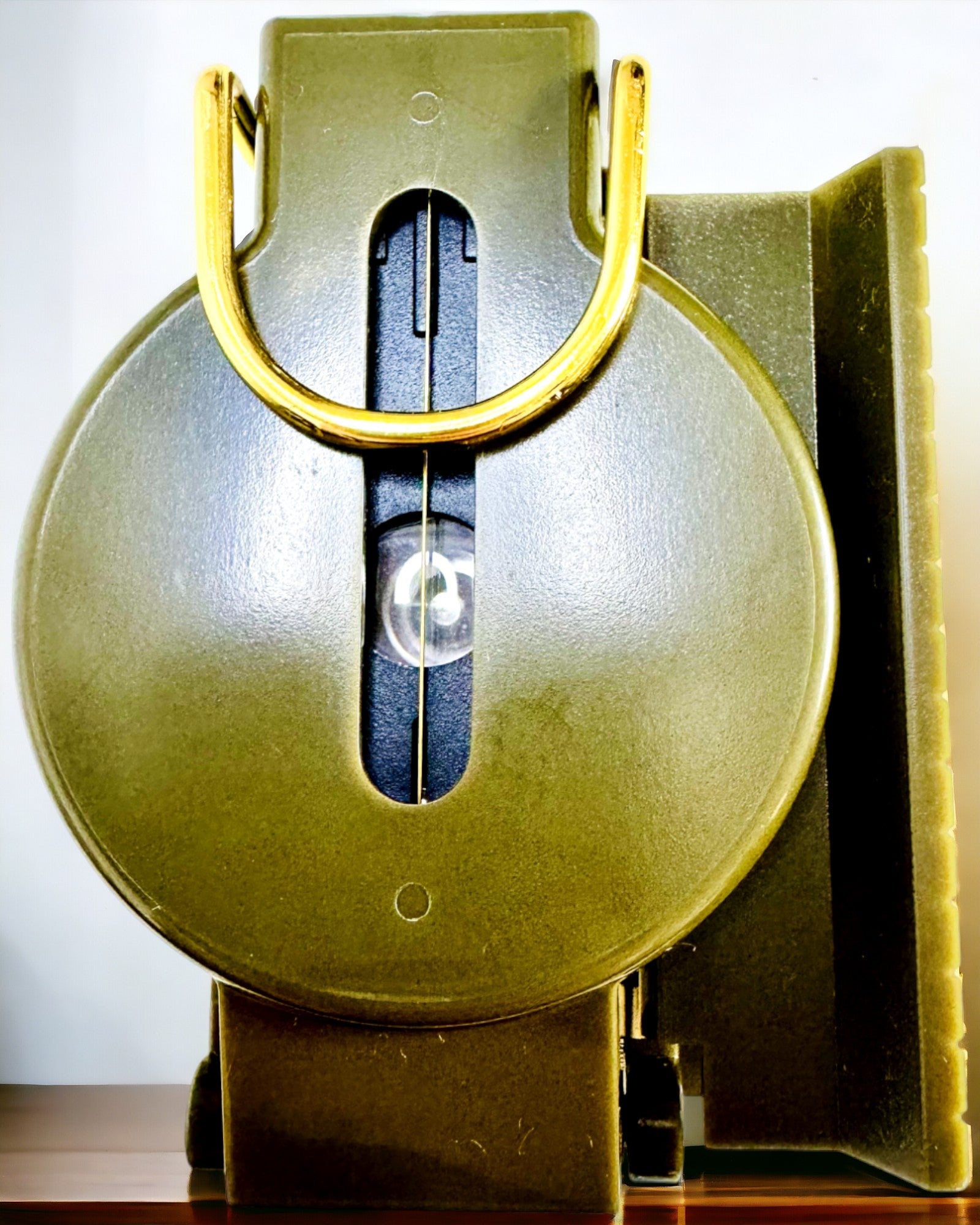 Waterdichte Kompas Navigatie van Hoge Precisie in Legergroene Kleur – Betrouwbaar in Oriëntatie, mogelijkheid tot graveren