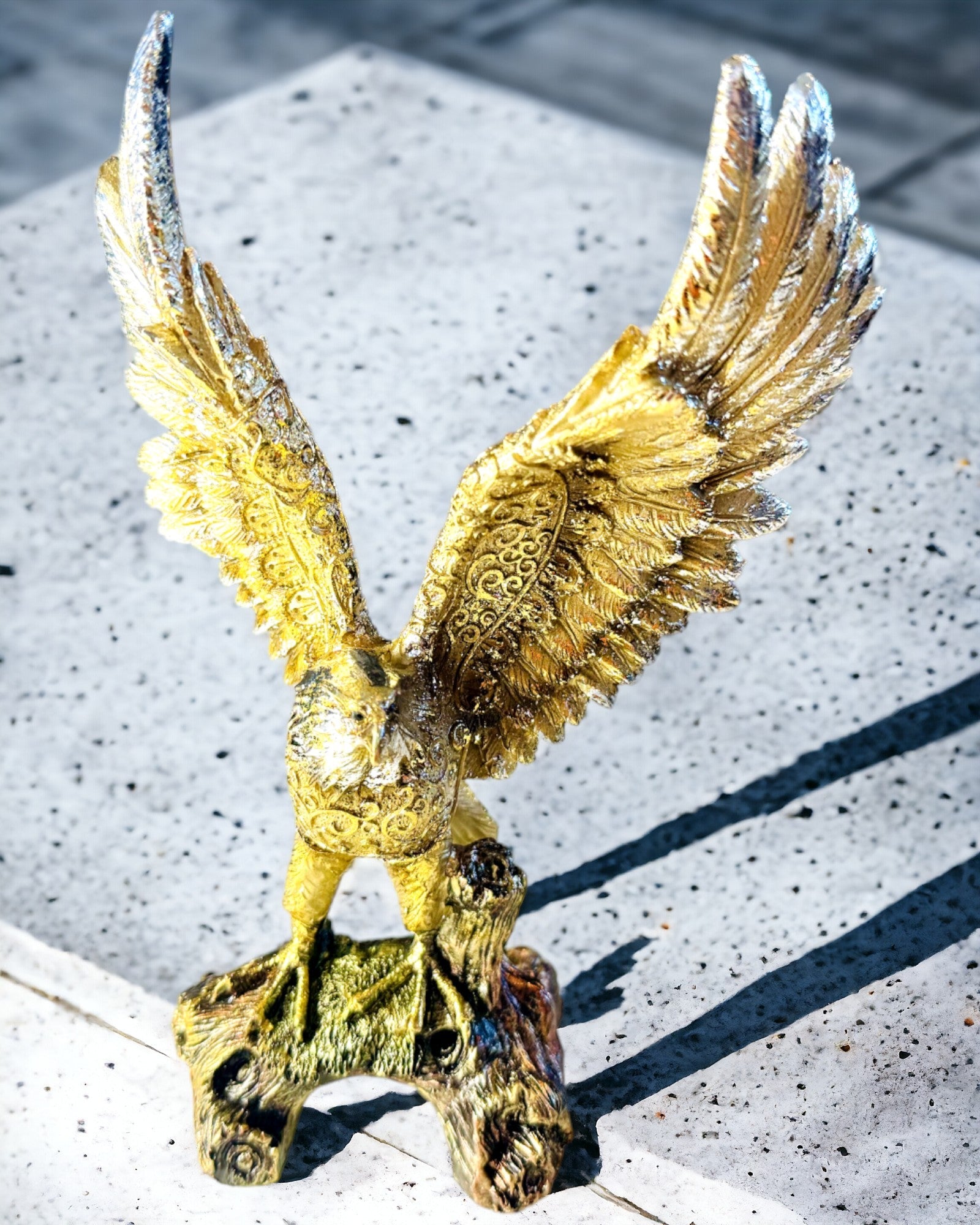Statuet "Gouden Adelaar" met Personaliseringsoptie - Decoratie van Hars