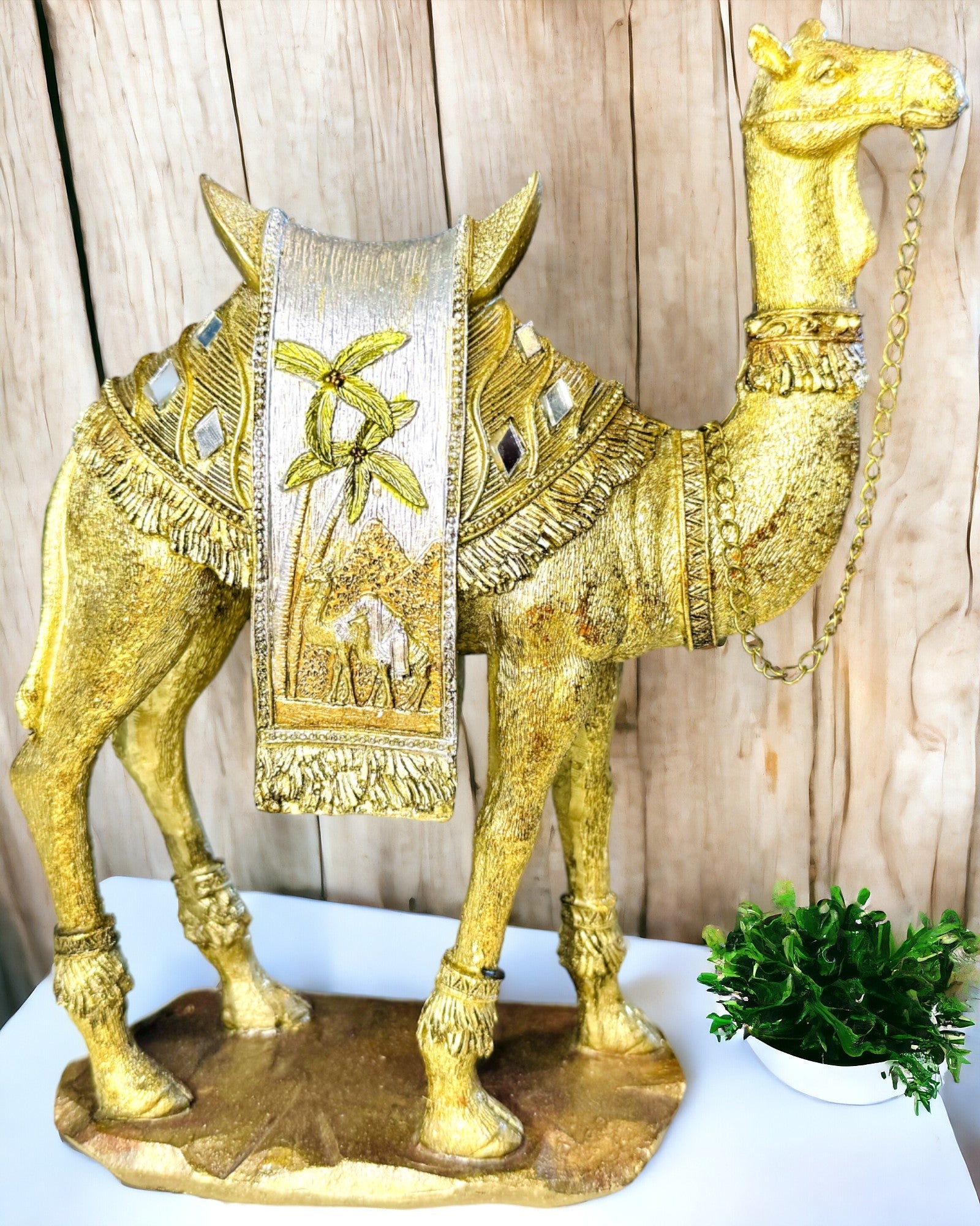 Statuetka Woestijnwandelaar Decoratieve Kameel van Hars met Mogelijkheid tot Graveren