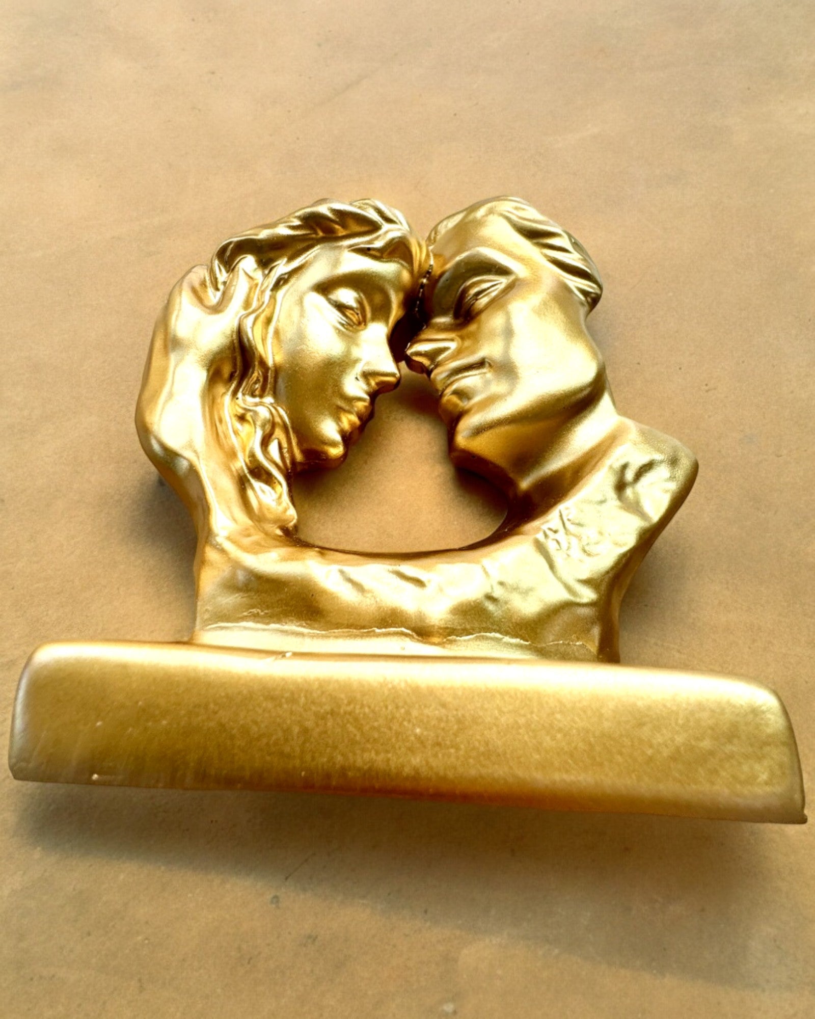 "Złote Złączenie" figuur - 13,5 cm hoog, Decoratief met Graveeroptie