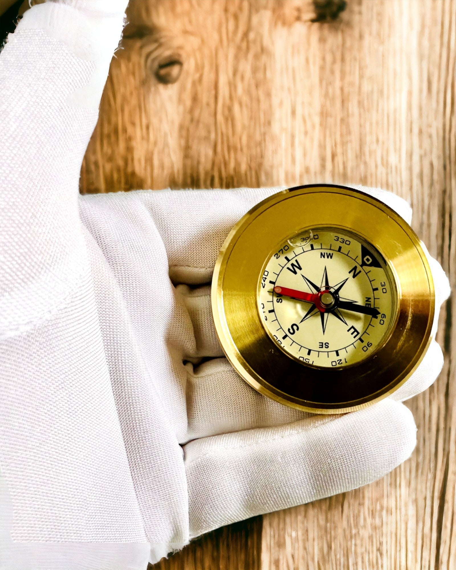 Navigatiekompas met Graveermogelijkheid, Messing, Klassiek Design – 5 cm