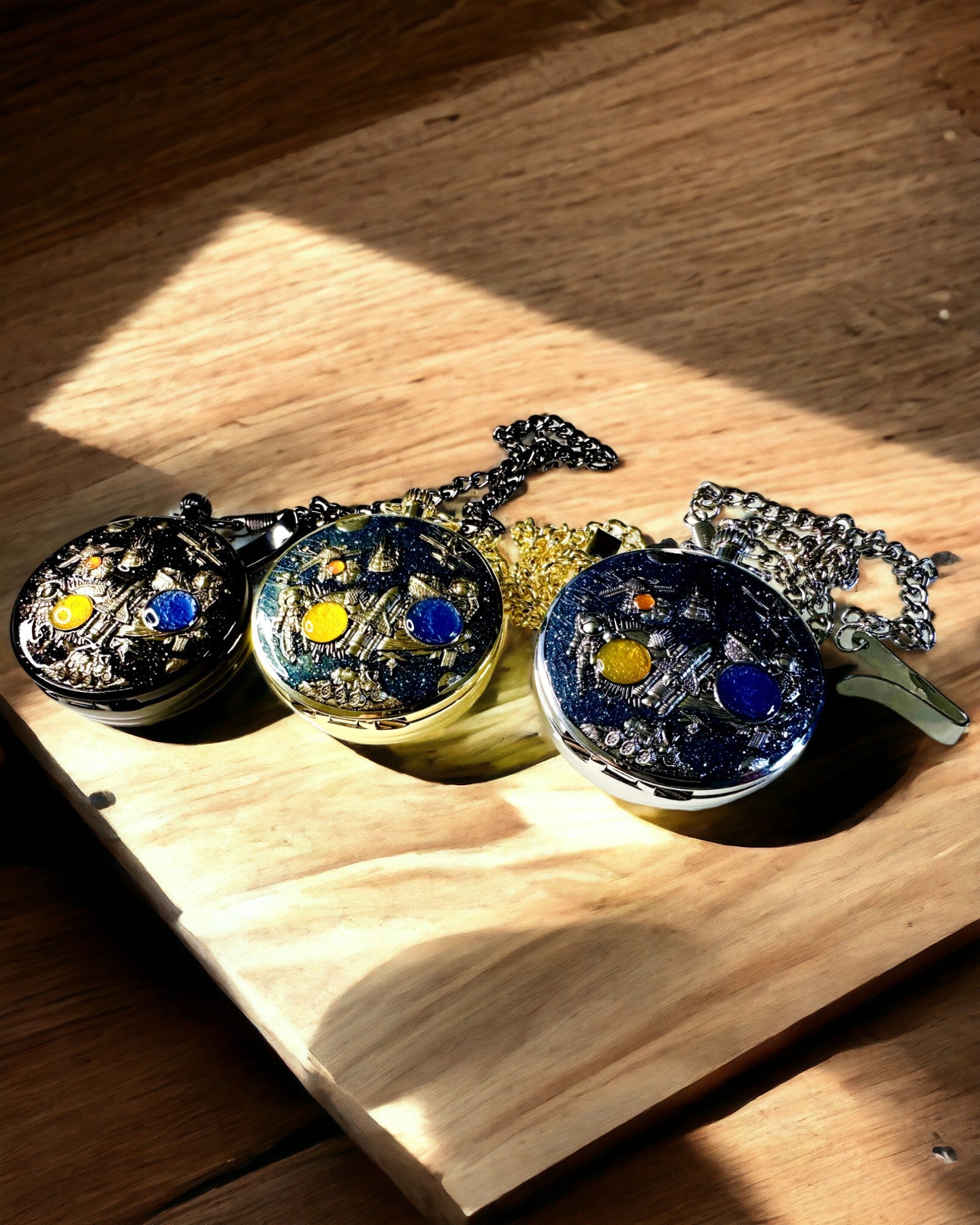 Zakhorloge "Astrum Temporis" - Zwarte rand. Mogelijkheid tot personalisatie met gravure