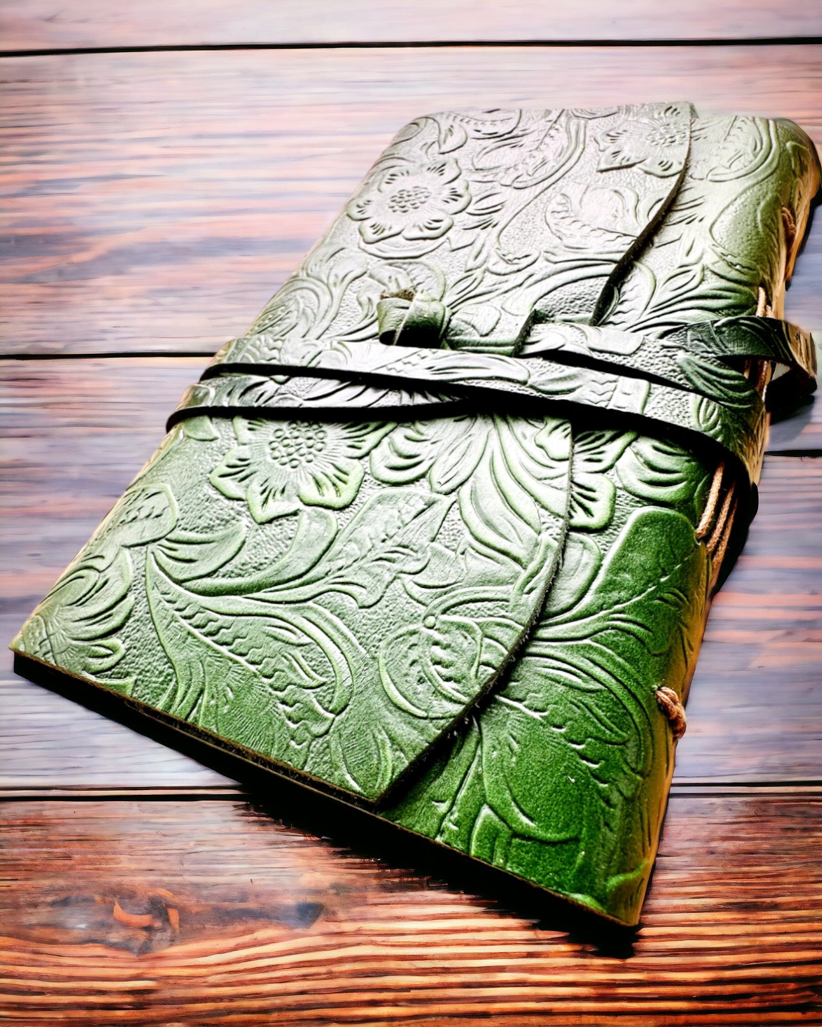 Premium Lederen Notitieboek "Natuurlijke Elegantie" - 200 pagina's, 120g, notitieboek, schetsboek, 2 kleuren beschikbaar, personalisatie met gravure