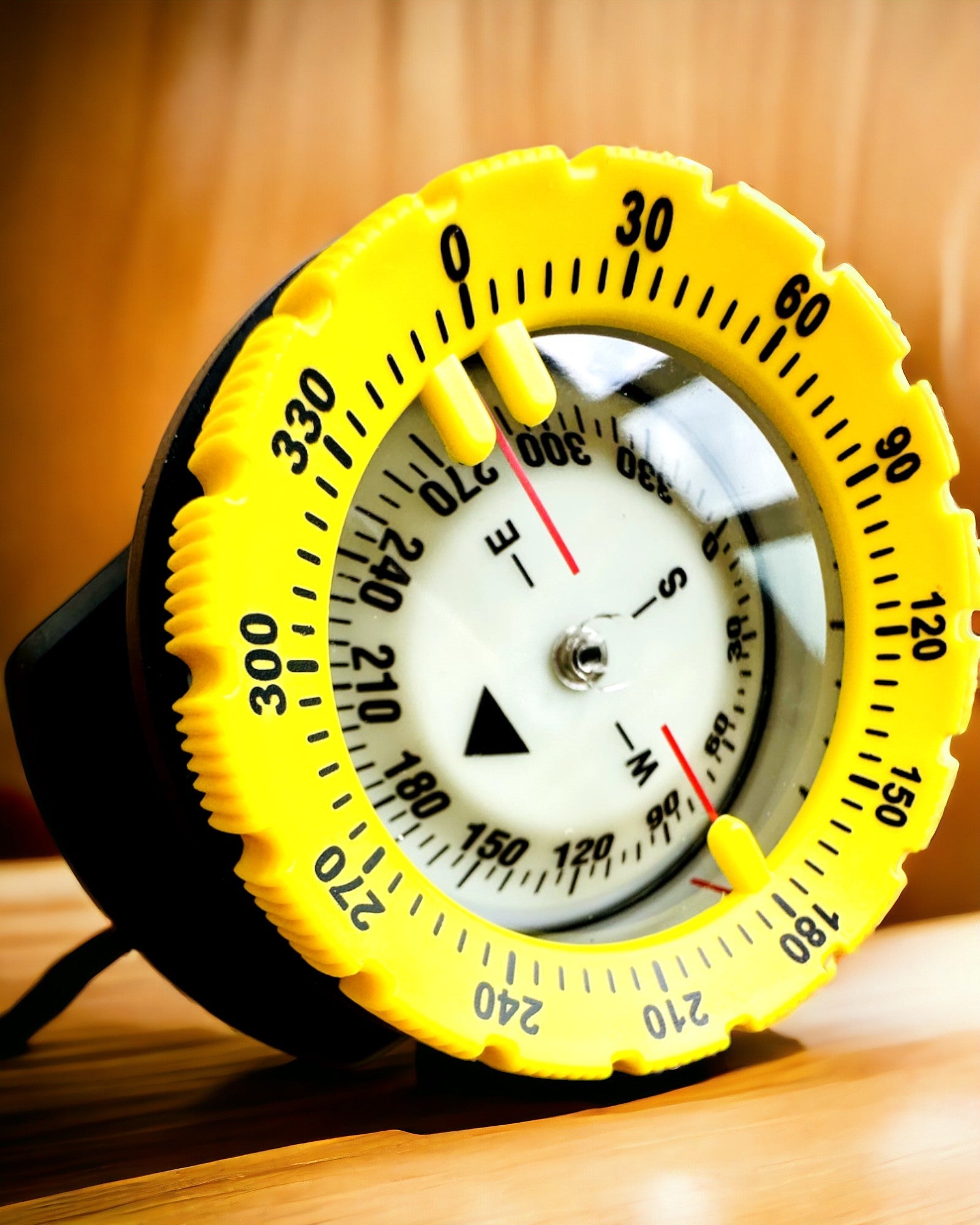 Duikkompas AquaGuide - waterdicht kompas met luminescentiefunctie en flexibele band, mogelijkheid tot personalisatie