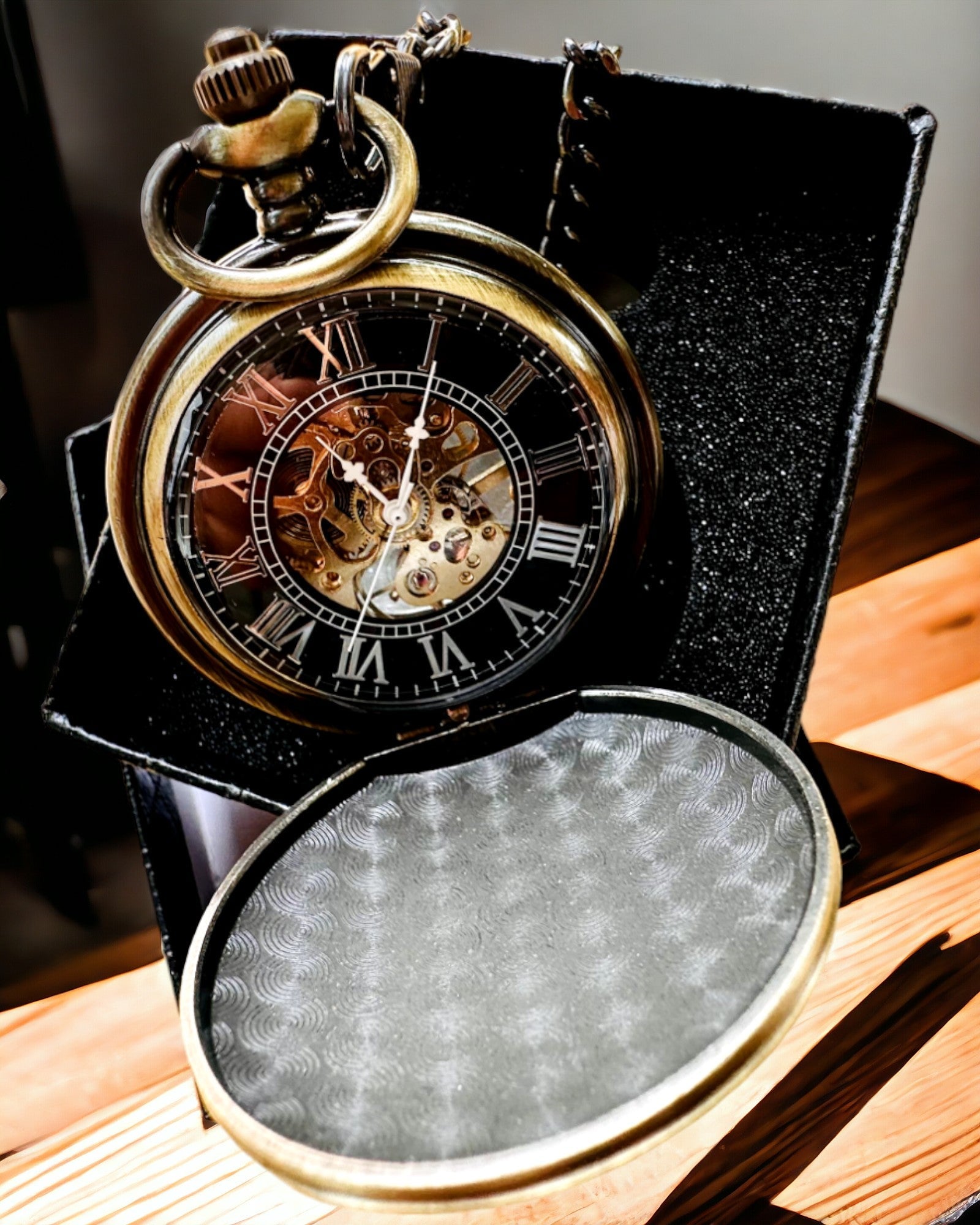 Klassieke zakhorloge "Vintage Elegance", kleur goud, mogelijkheid tot personalisatie met gravure