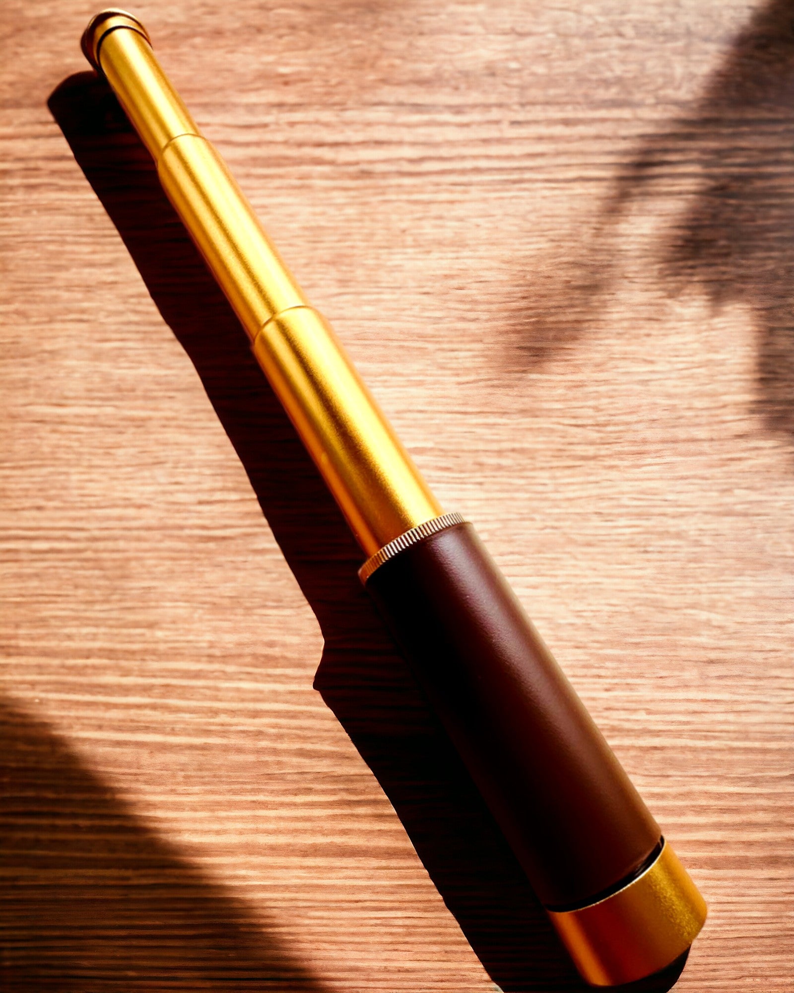 Monoculaire Verrekijker Explorer 25x30 - Draagbare, Opvouwbare Handtelescoop, mogelijkheid tot personalisatie met gravure