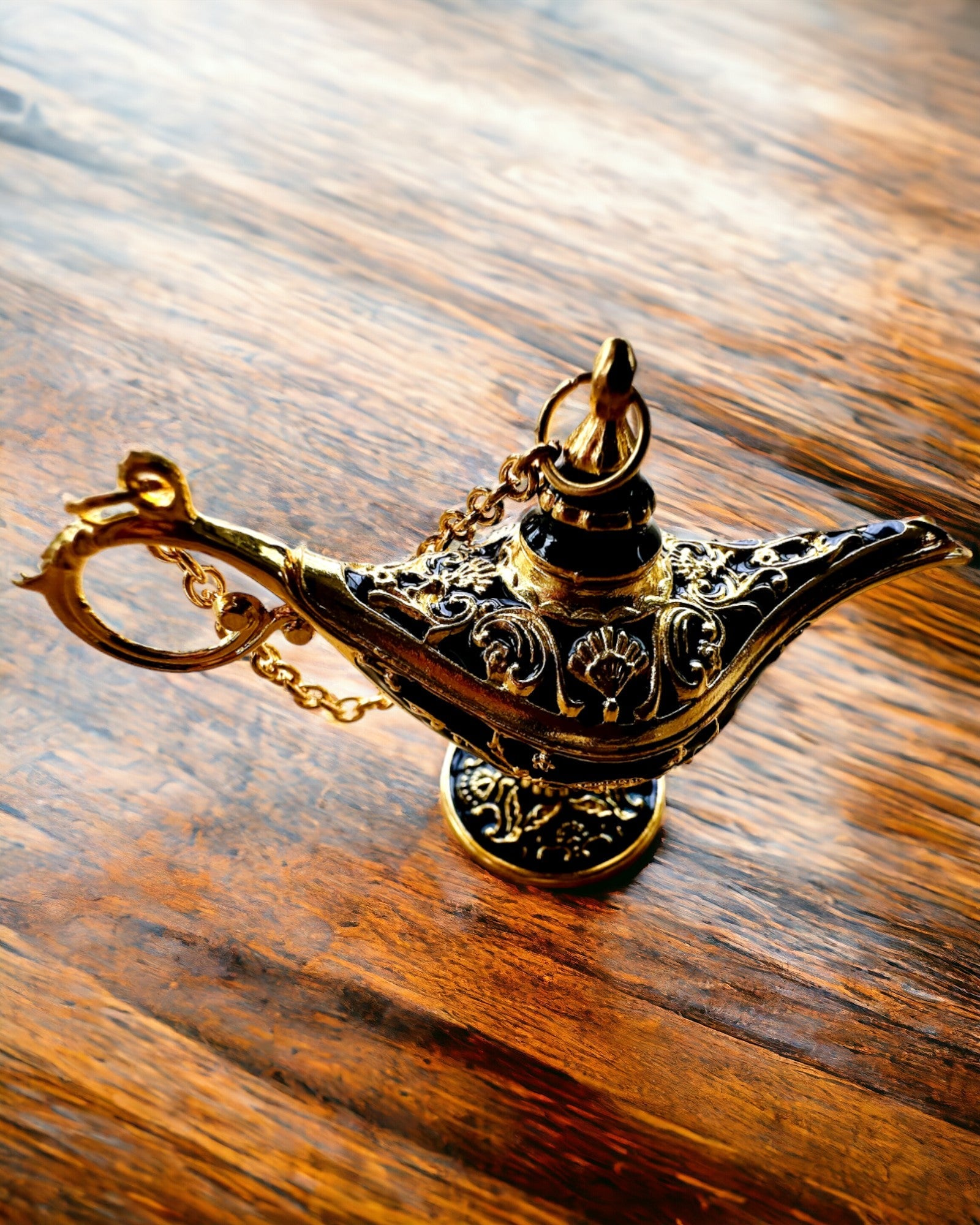 Kleine 4 cm Magische Lamp van Aladdin, sleutelhanger, 6 kleuropties - Betoverde Herinneringen, personalisatie met gravure