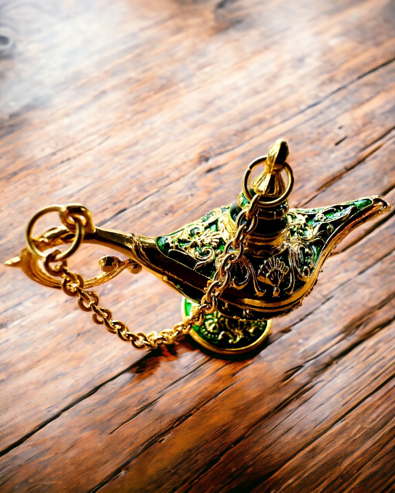 Kleine 4 cm Magische Lamp van Aladdin, sleutelhanger, 6 kleuropties - Betoverde Herinneringen, personalisatie met gravure
