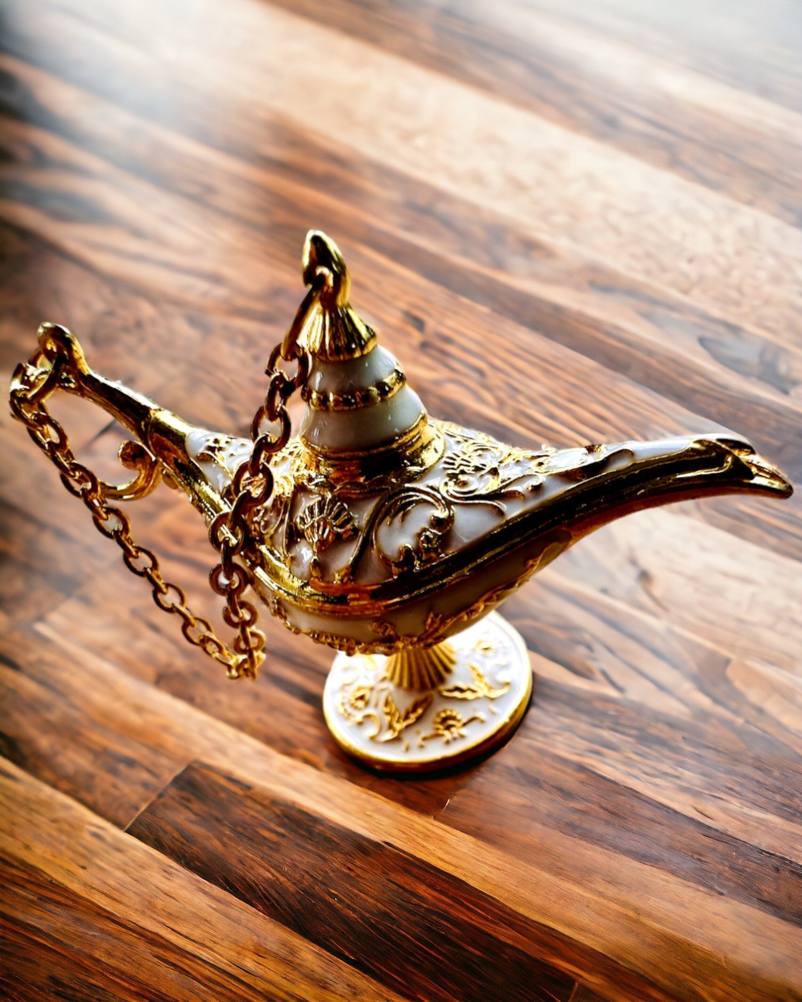 Kleine 4 cm Magische Lamp van Aladdin, sleutelhanger, 6 kleuropties - Betoverde Herinneringen, personalisatie met gravure