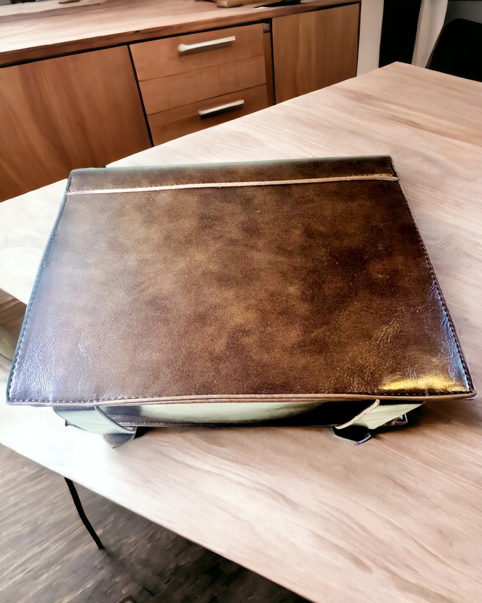 Crossbody Tas met Vintage Klokmotief - Veelzijdige Satchel Tas met PU Leren Textuur
