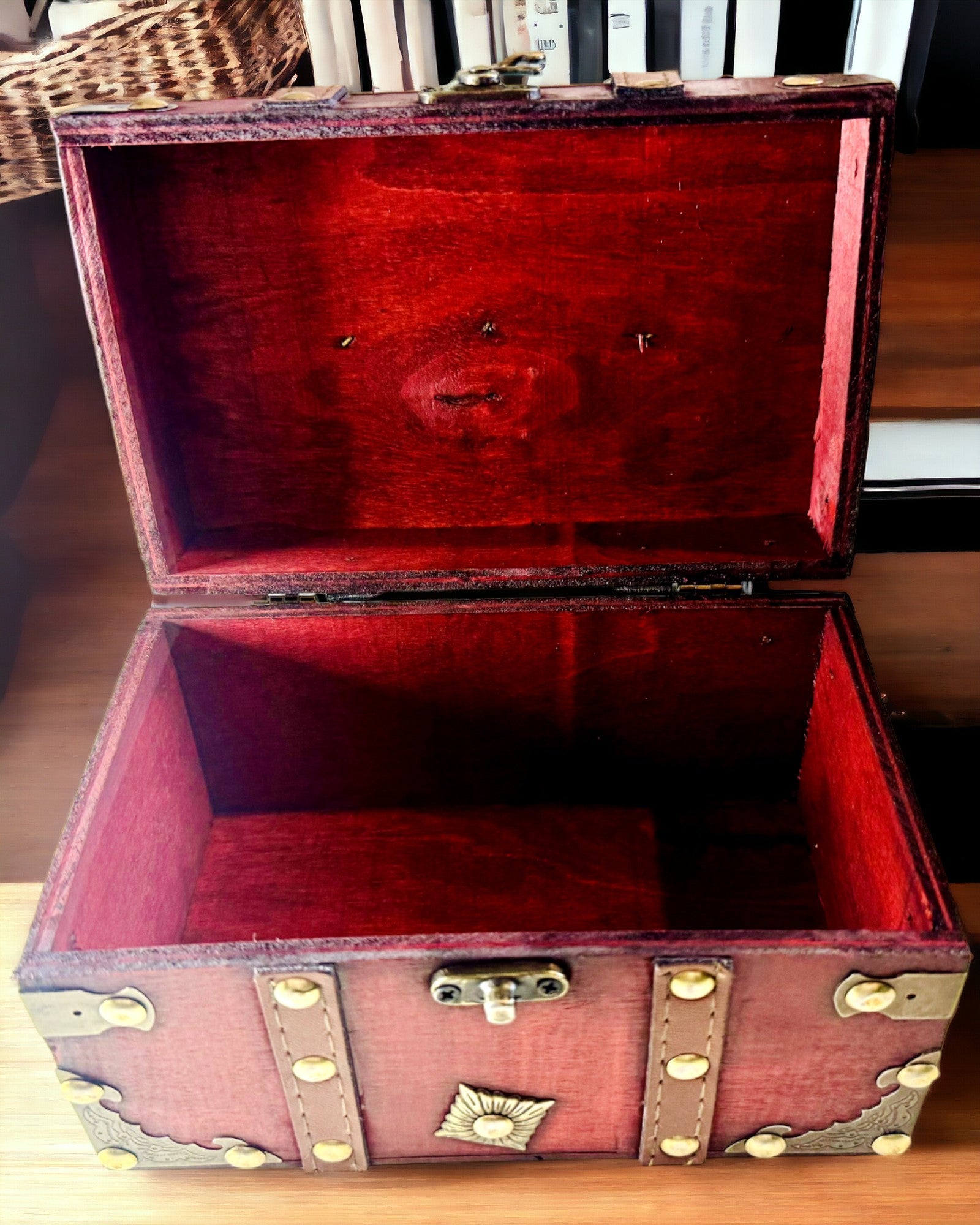 Houten Doos 'Piraten Schatkist' – Vintage Doos voor Sieraden en Snuisterijen