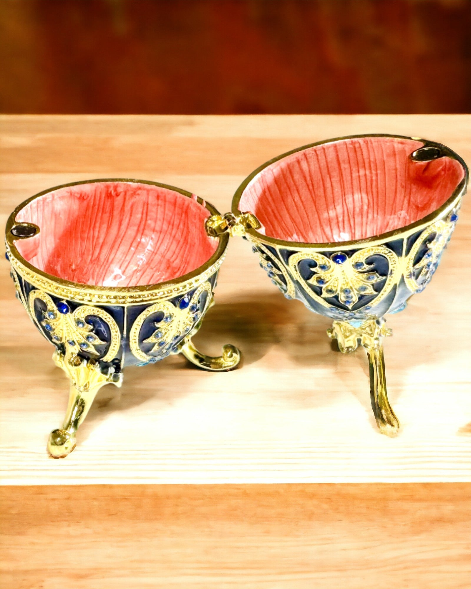 Exclusief Fabergé Ei - donkerblauwe kleur – Decoratieve Sieradendoos van Emaille
