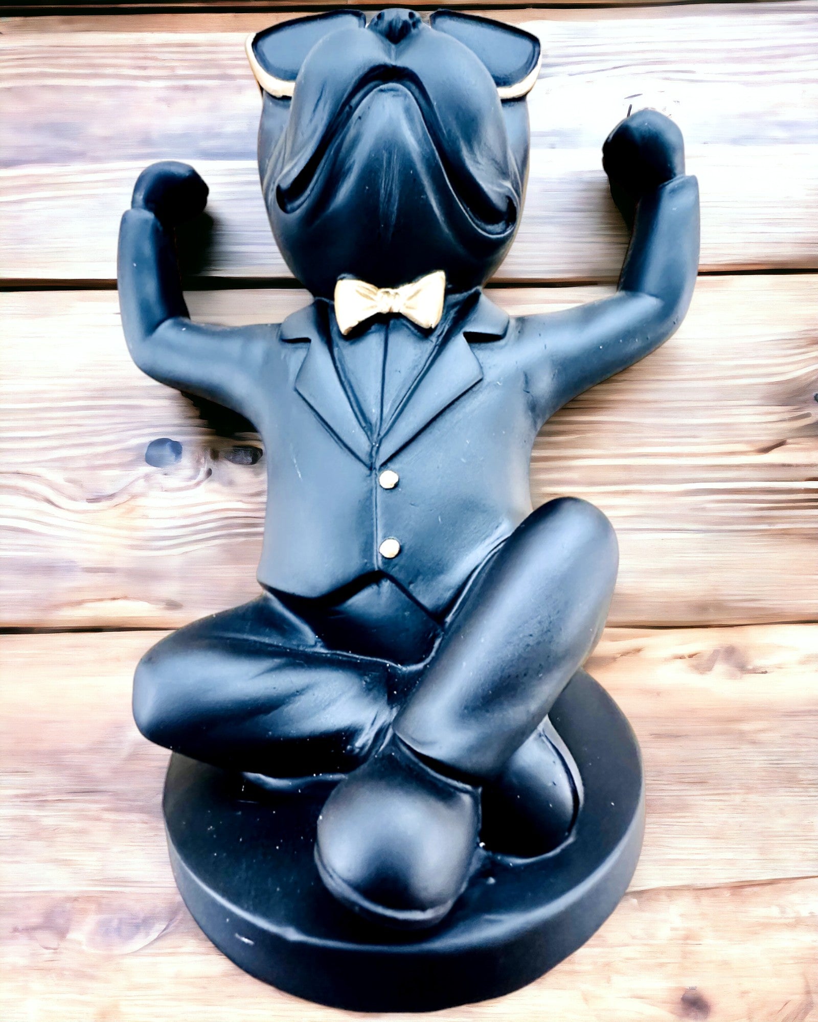 Figurka Bulldog Elegance - Exclusieve wijnglashouder, mogelijkheid tot personalisatie met gravure