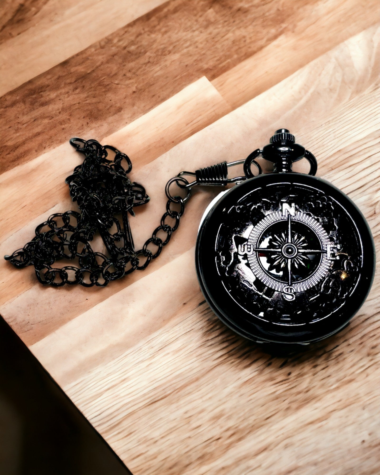Kompas in zakhorloge-stijl "Navigator" - Kleur donker metaal