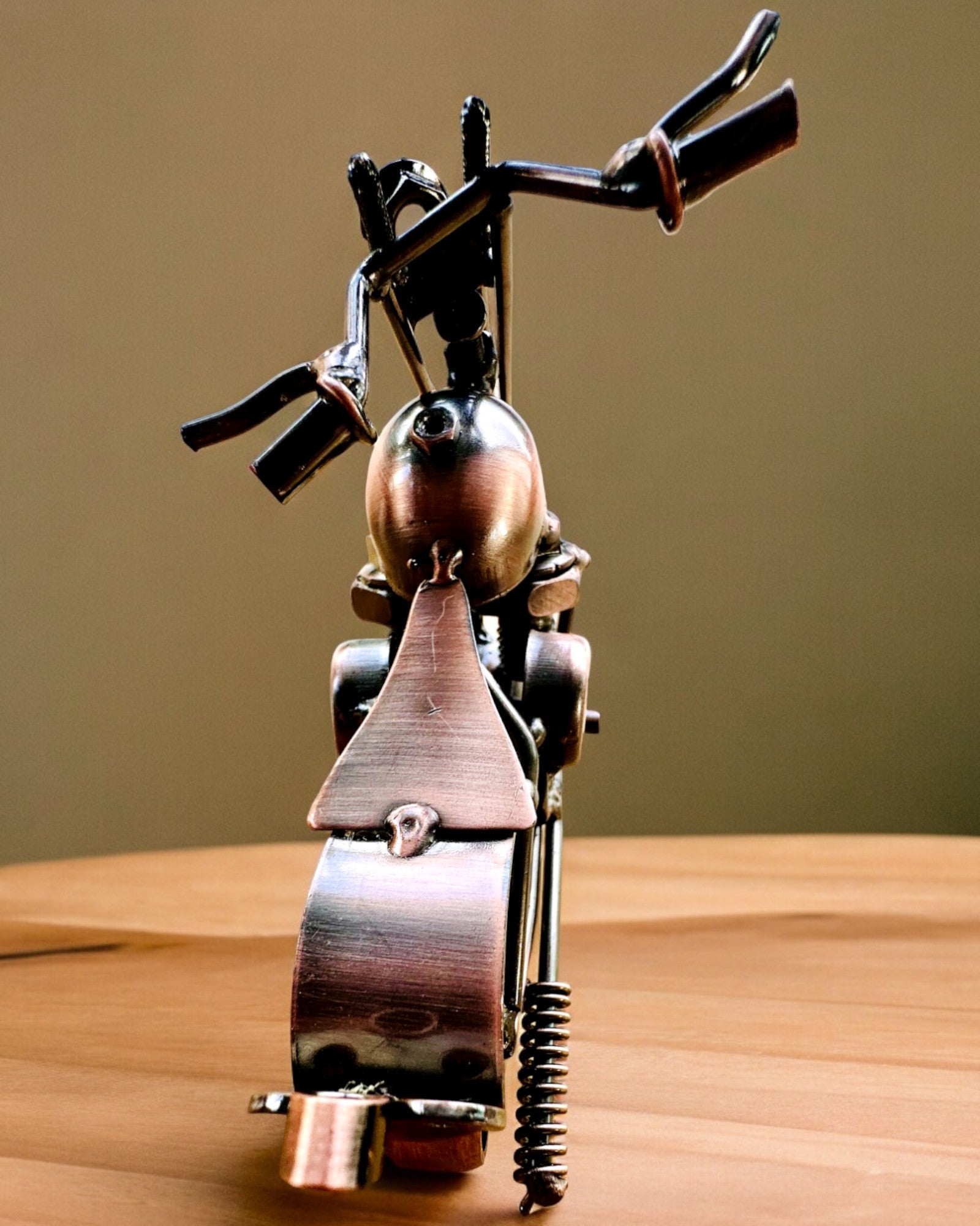 Handgemaakt Motorfietsmodel van ijzer, Chopper, personalisatie, gravure als cadeau