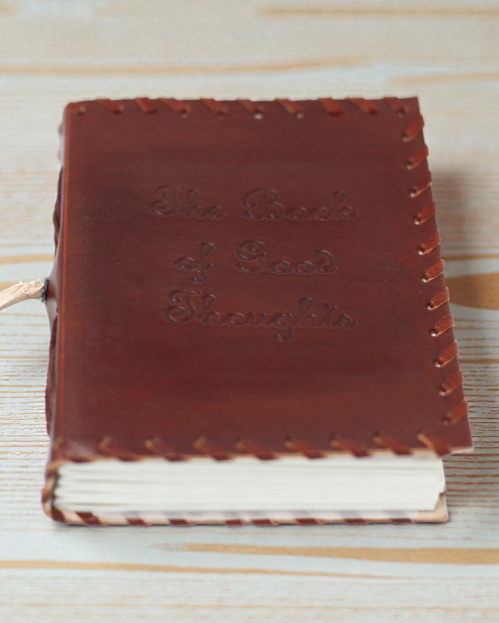 Leren gedachtennotitieboek met wikkelomslag (38,1x25,4 cm)