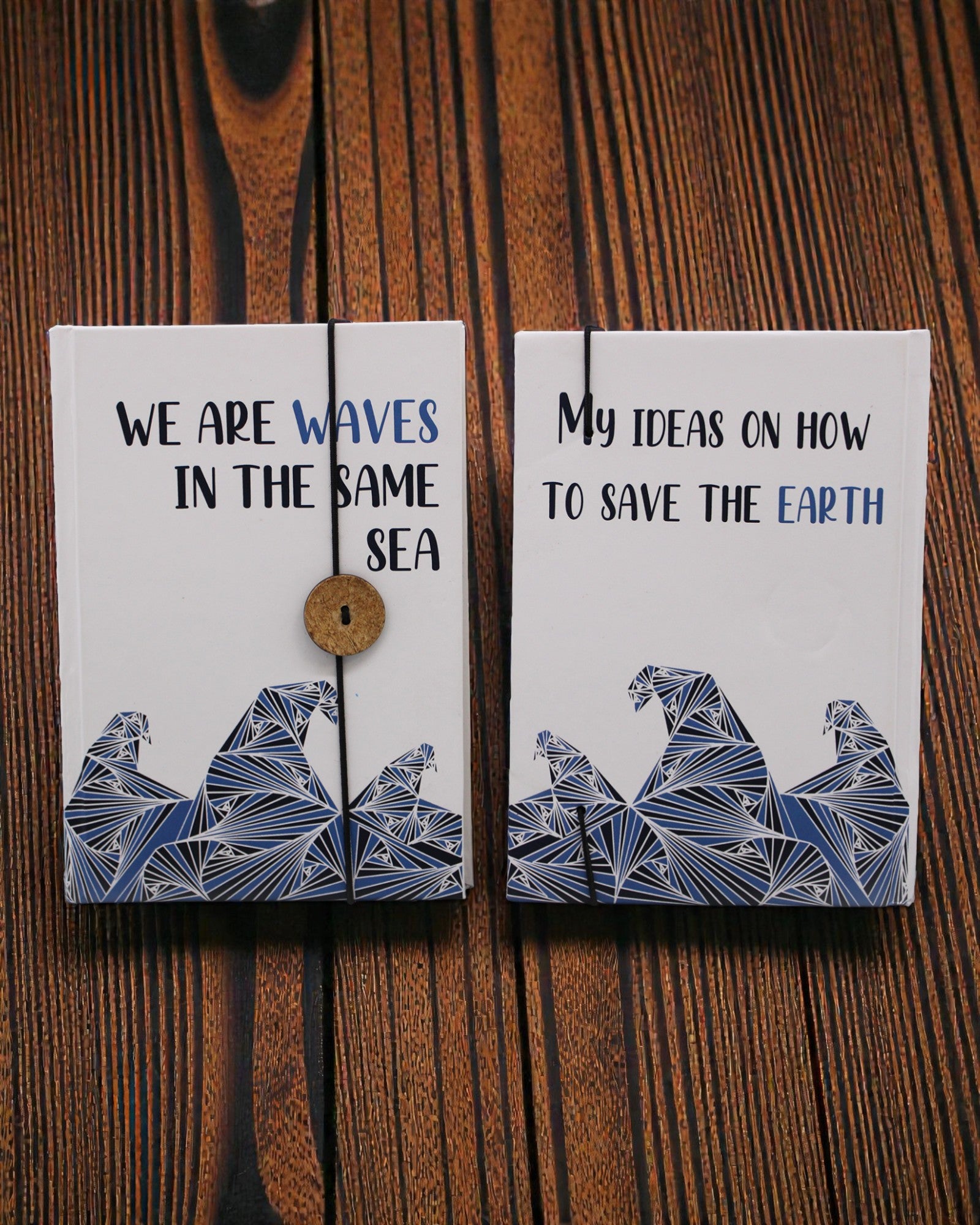 Waves Together – klein notitieboekje met bandje en kokosknop 18 × 12,5 cm, 200 pagina’s