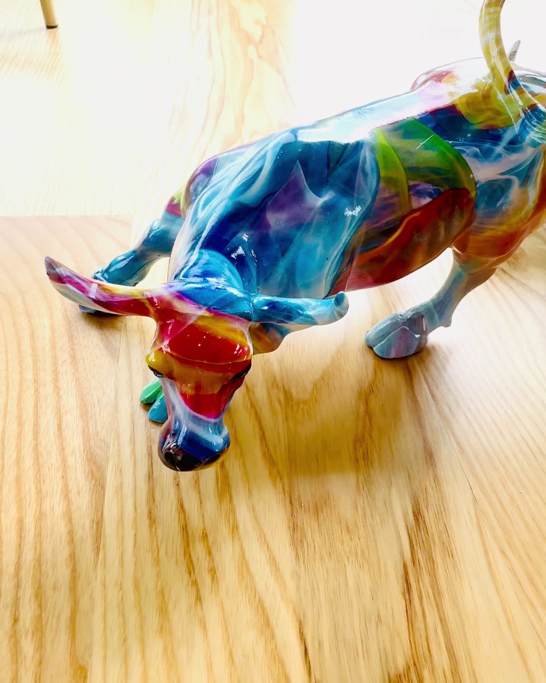 Decoratief Beeld "BullArt" – Unieke Kunst met Graveeroptie - 4 Kleuropties, voor een Gepersonaliseerd Cadeau