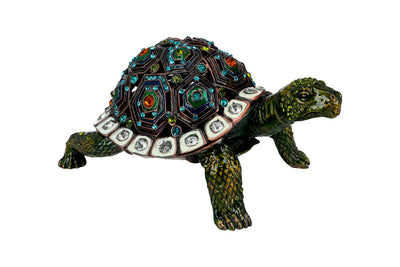 Opengewerkt metalen doosje in de vorm van een schildpad voor het bewaren van sieraden met mogelijkheid tot personalisatie met gravure