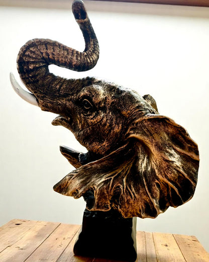 Decoratief Beeldje "Trots van de Savanne" – Olifantenhoofd Beeldje met graveermogelijkheid, als cadeau