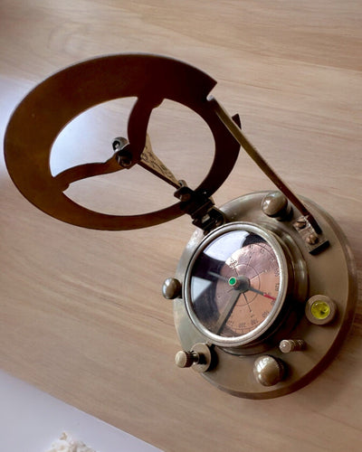 Kapiteins Kompas Explorer 2 – mogelijkheid voor gepersonaliseerde gravure als cadeau, beschikbaar in 2 kleurvarianten