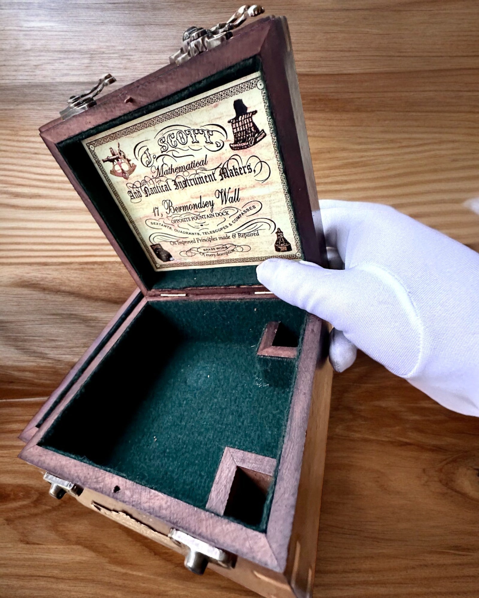 Grote Houten Doos voor Sextant of premium kompas "Mariner's Legacy" met Gravure Optie