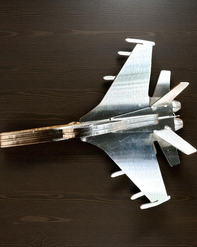 Metalen Model Jachtvliegtuig "SkyRaptor" – roestvrij staal, gepersonaliseerde gravure als cadeau