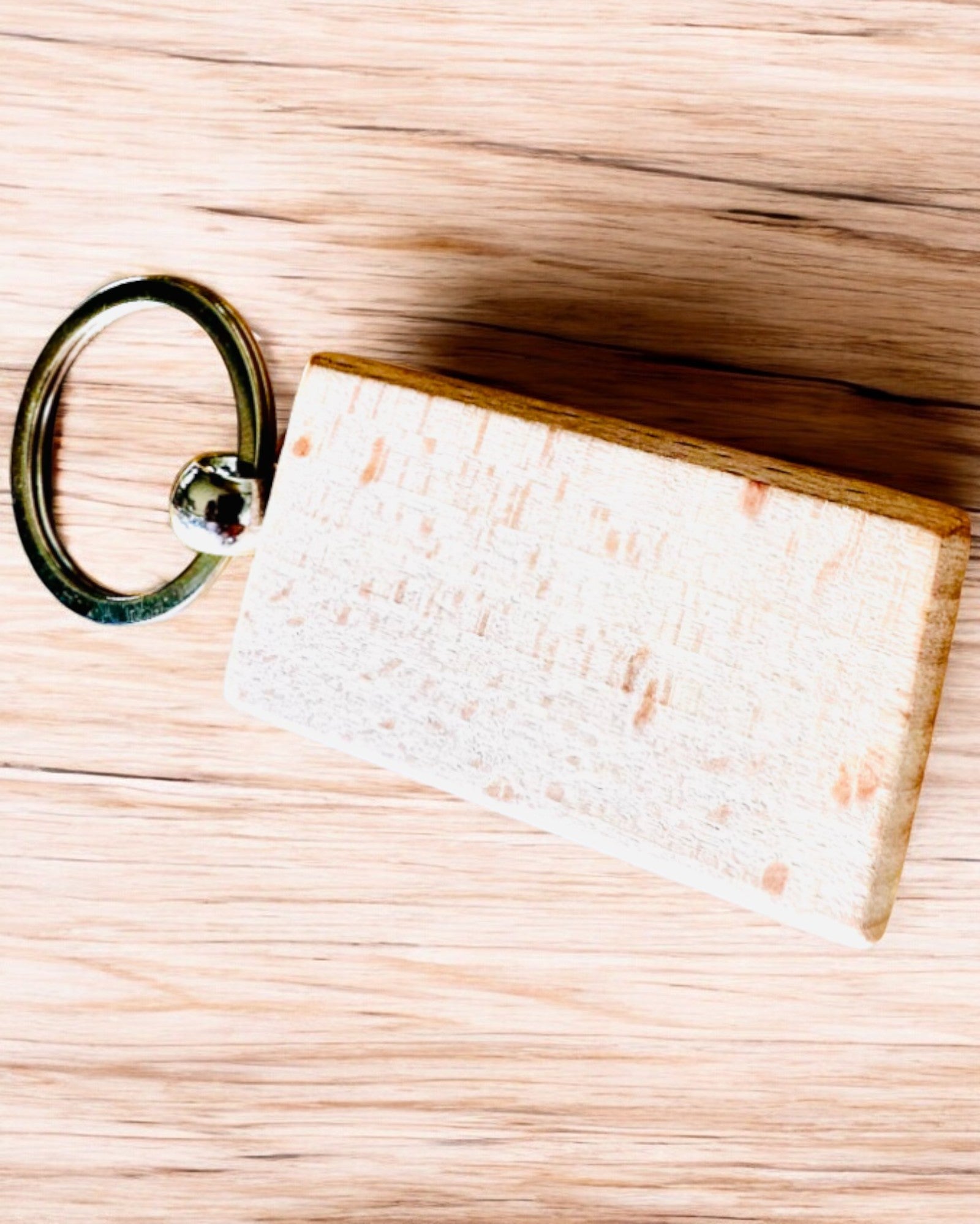 Houten Sleutelhanger met Mogelijkheid tot Graveren – Ideaal als Cadeau
