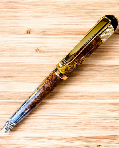 Elegante pen "Majestic" met personalisatiemogelijkheid als cadeau, 2 kleuropties om uit te kiezen