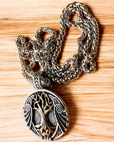 Ketting "Levensboom" van roestvrij staal met personalisatie, met het symbool Aegishjalmur, (Helm van Ontzag)