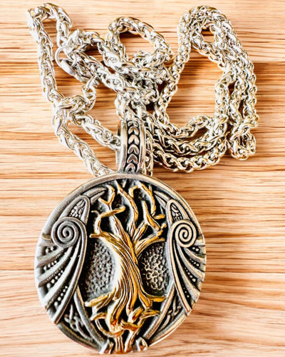 Ketting "Levensboom" van roestvrij staal met personalisatie, met het symbool Aegishjalmur, (Helm van Ontzag)