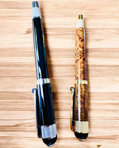 Elegante pen "Majestic" met personalisatiemogelijkheid als cadeau, 2 kleuropties om uit te kiezen