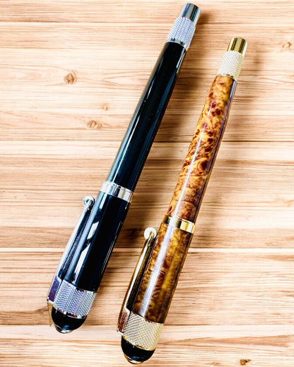 Elegante pen "Majestic" met personalisatiemogelijkheid als cadeau, 2 kleuropties om uit te kiezen