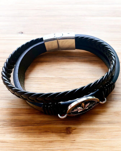 Armband "Compass Adventure" - mogelijkheid tot personalisatie met gravure als cadeau, 2 kleuropties om uit te kiezen