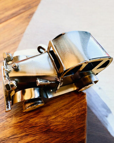 Retro Klassieke Auto, auto, van IJzer - Collectie "Vintage Drive", automodel, personalisatie met gravure als cadeau