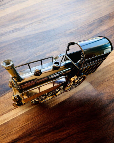 Locomotief van ijzer "Retro Express" – decoratie, model, handgemaakt met de mogelijkheid tot graveren als cadeau