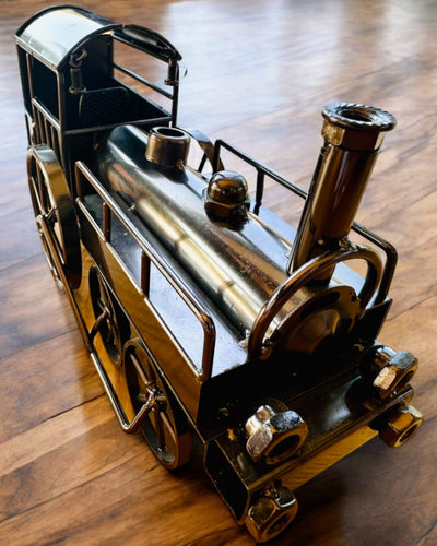 Locomotief van ijzer "Retro Express" – decoratie, model, handgemaakt met de mogelijkheid tot graveren als cadeau