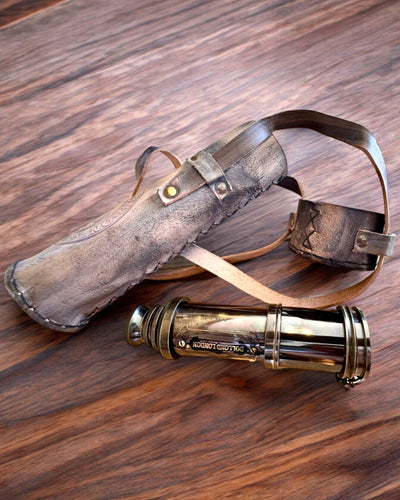 Premium Luneta "Voyager" met Gegraveerde Telescoop en Etui van Echt Leer, mogelijkheid tot personalisatie met gravure als cadeau