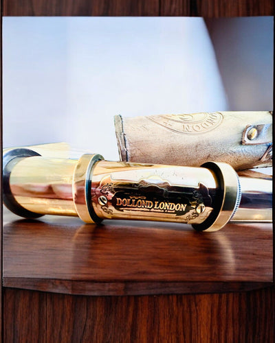 Premium Luneta "Voyager" met Gegraveerde Telescoop en Etui van Echt Leer, mogelijkheid tot personalisatie met gravure als cadeau